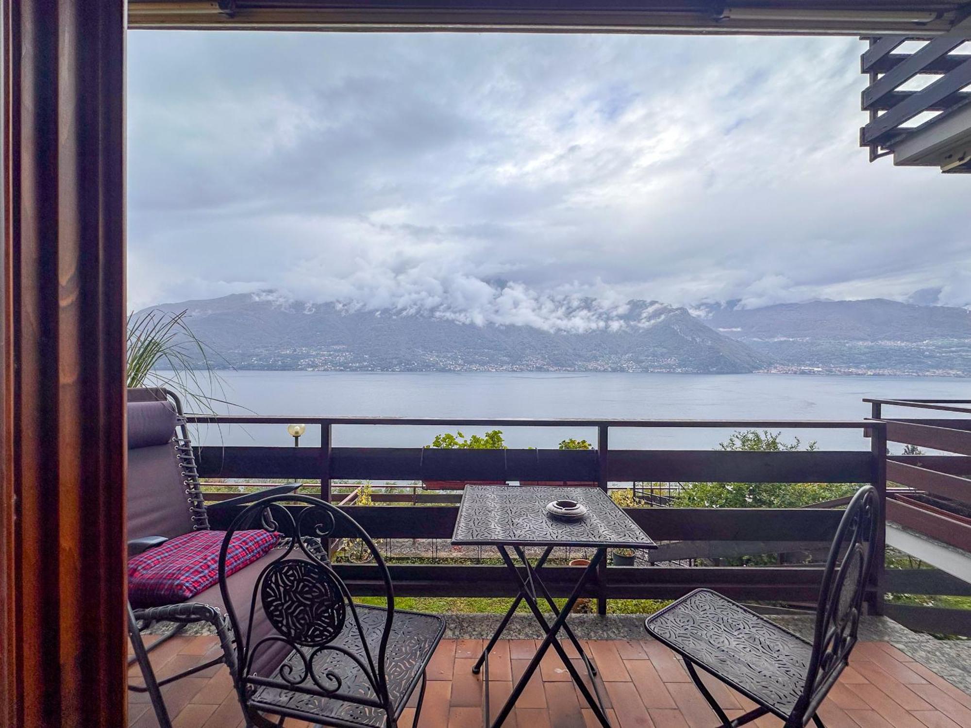 Appartamento A Due Passi Dal Lago Con Box Dorio Екстериор снимка