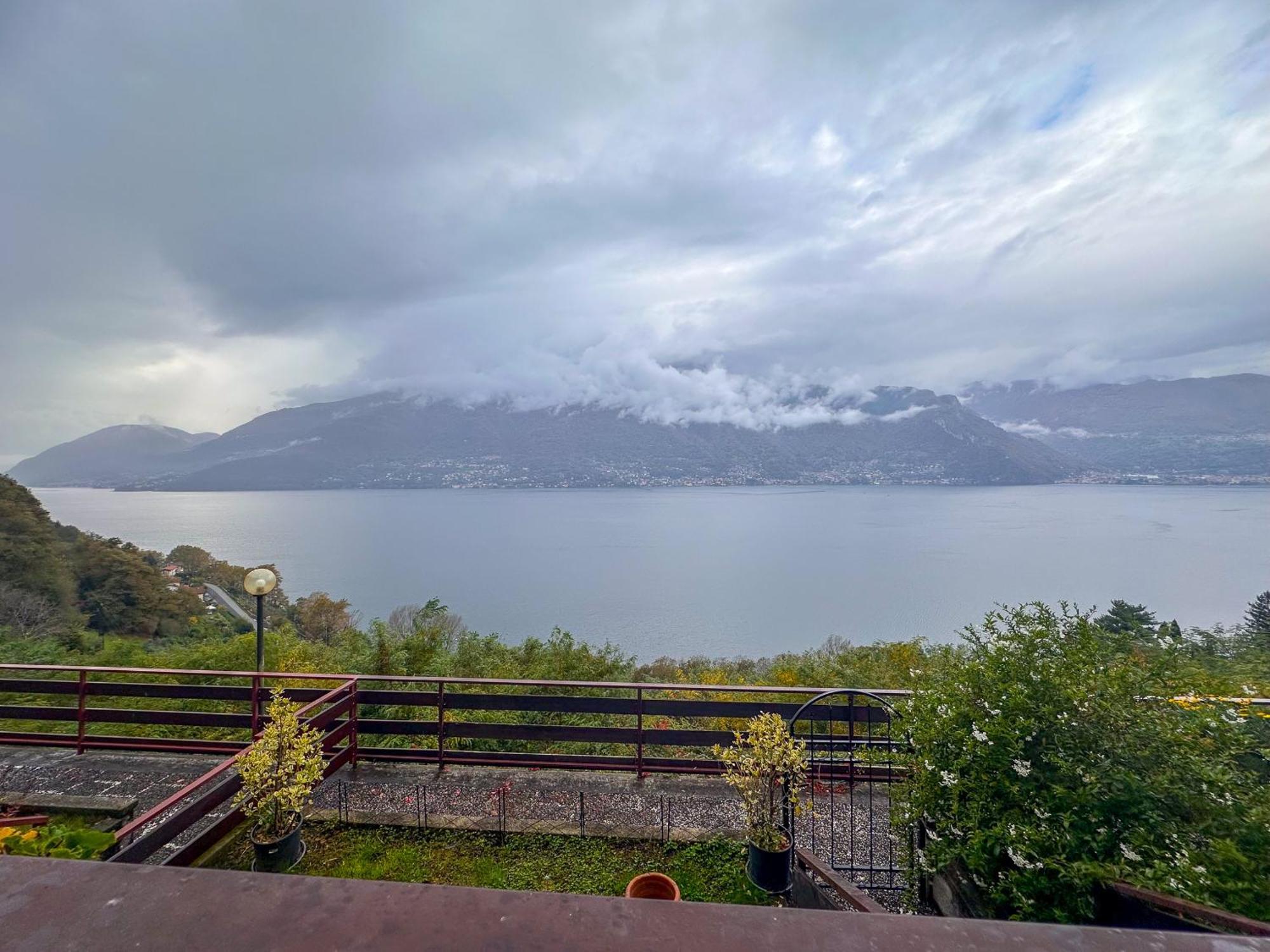 Appartamento A Due Passi Dal Lago Con Box Dorio Екстериор снимка